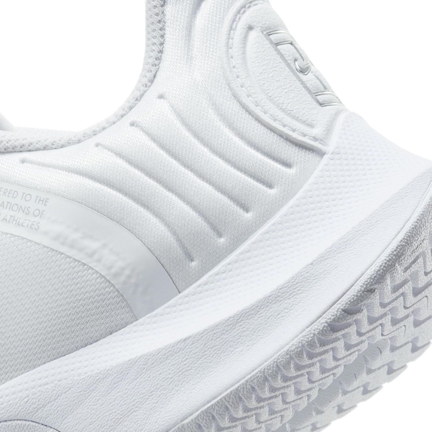 Nike Air Zoom GP Turbo Women's Tennis Shoe (White/Silver) - Image 8