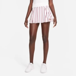 Nike Women's Club Regular Skirt (White)